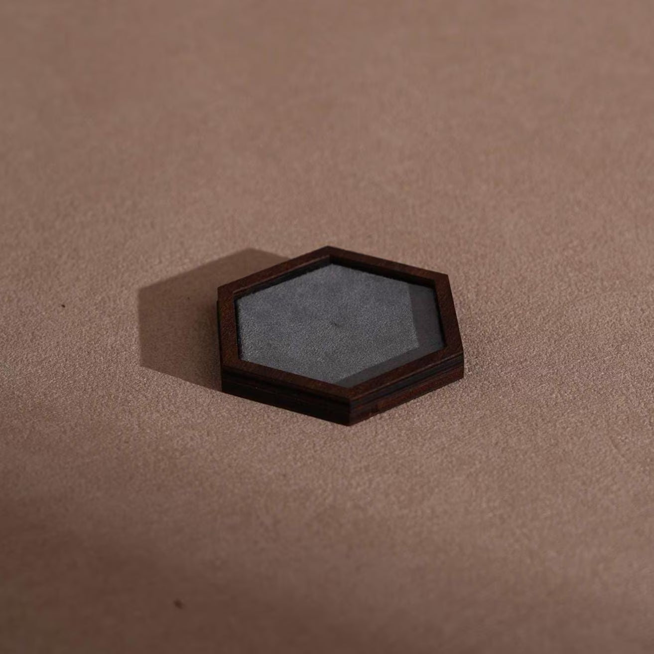 Walnut Veneer Jewelry Vendor Display Set (7-Piece) | 12 Colors