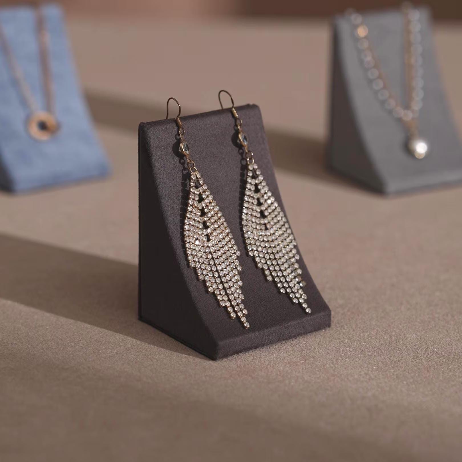 Minimalist Suede Jewelry Display Stand for Earrings and Necklaces