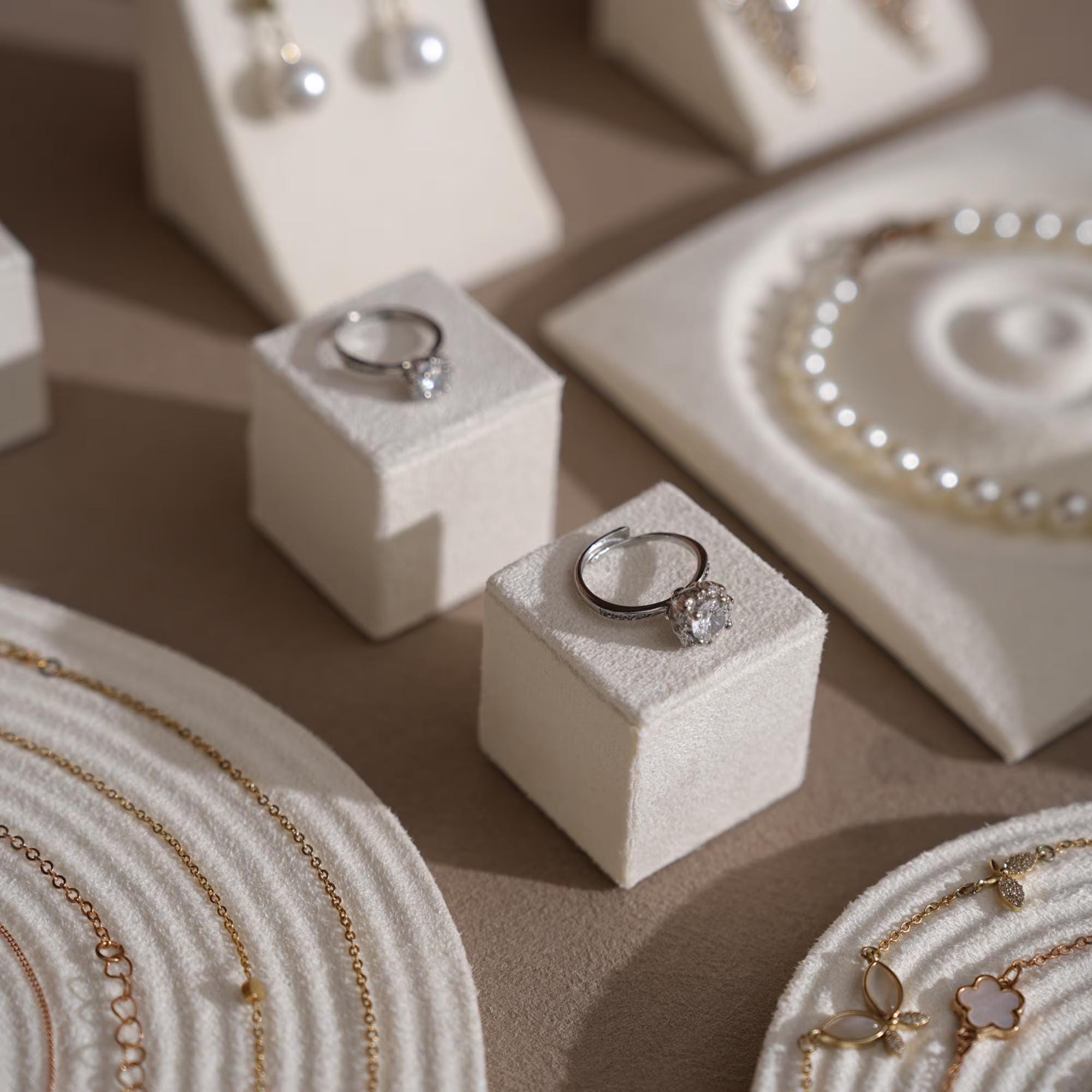 Elegant White Suede Jewelry Display Dish and Tray set