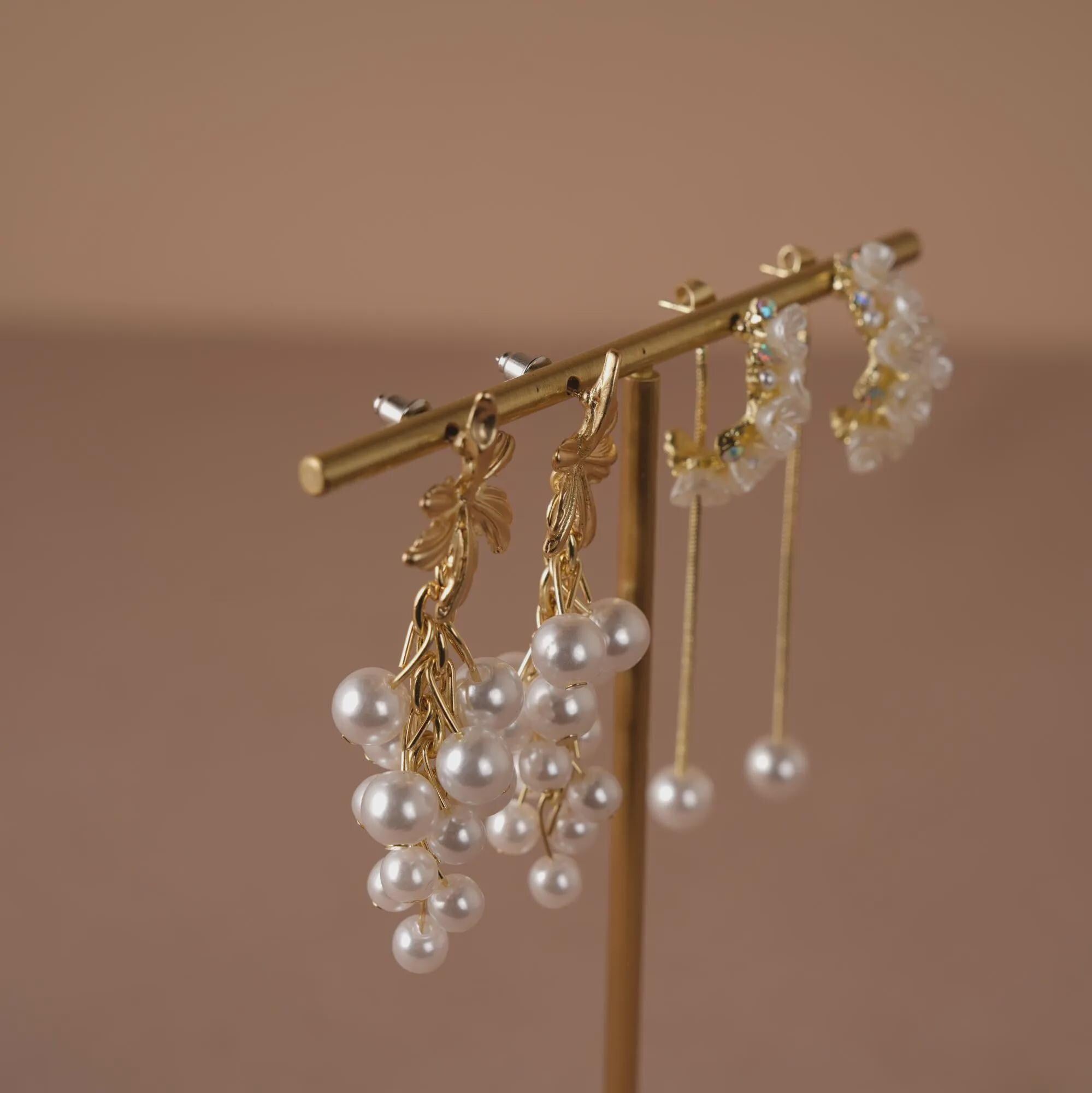 Minimalist Brass Earring Stand