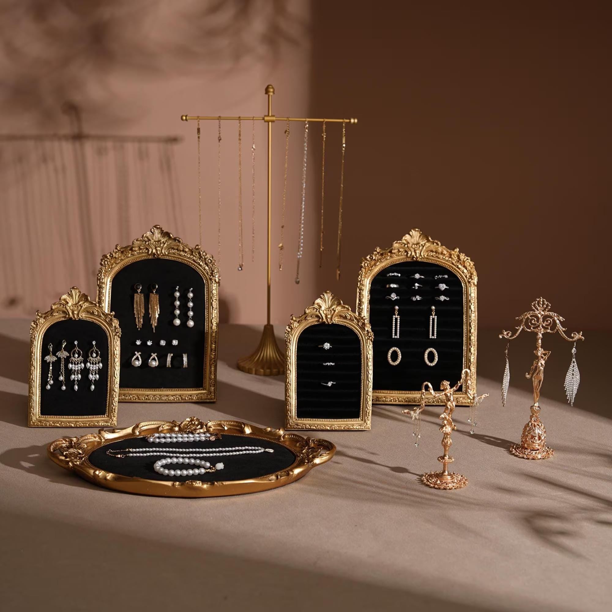 Rococo Style Vendor Display