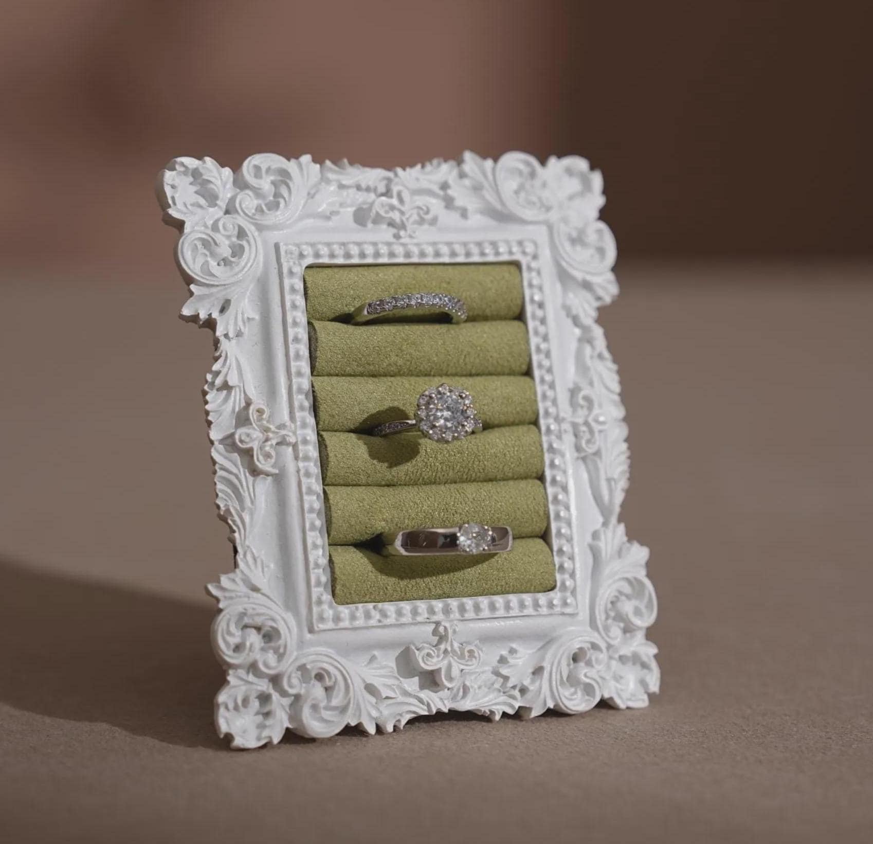 Vintage Style Ring Stand