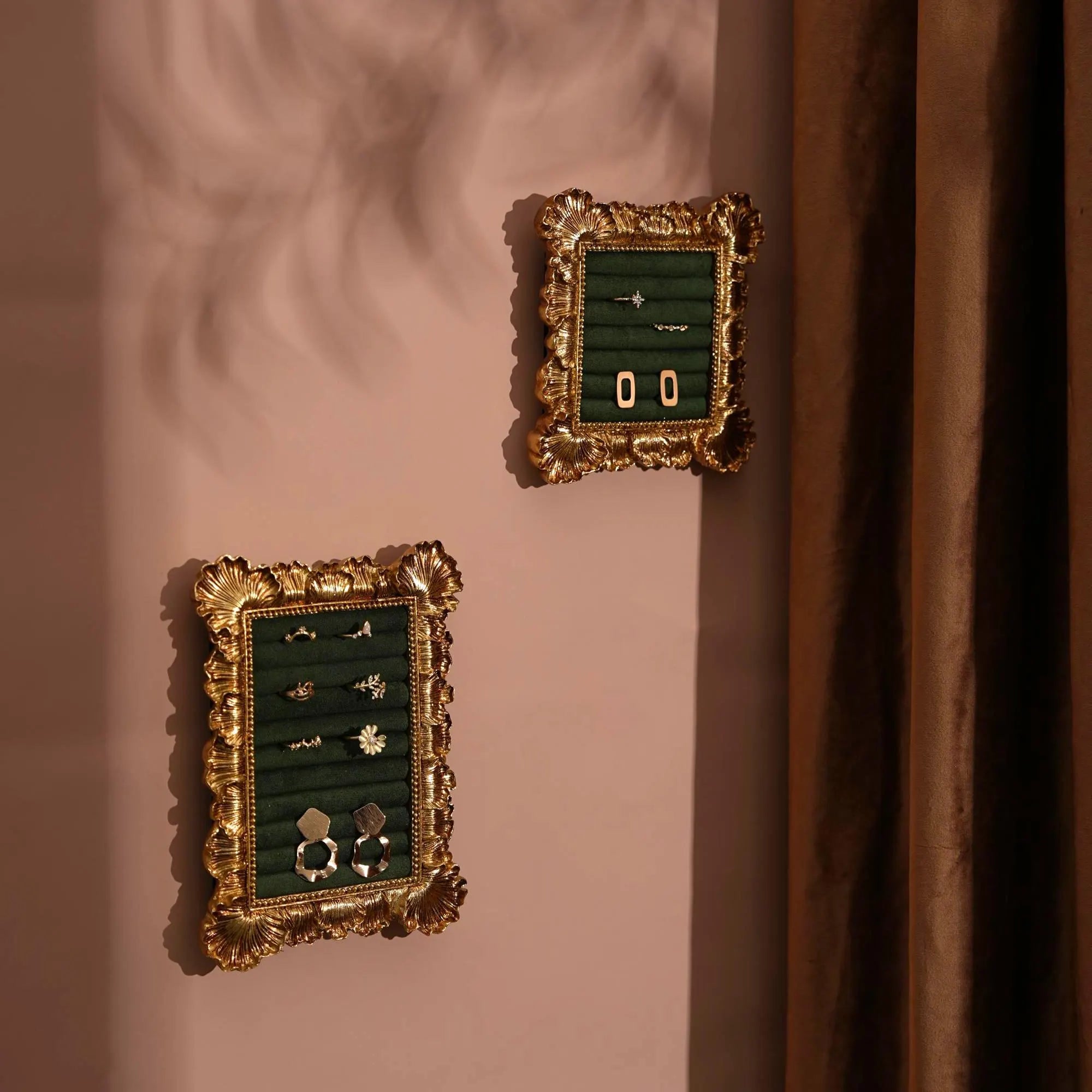 Rococo Ring & Earring Display Frame