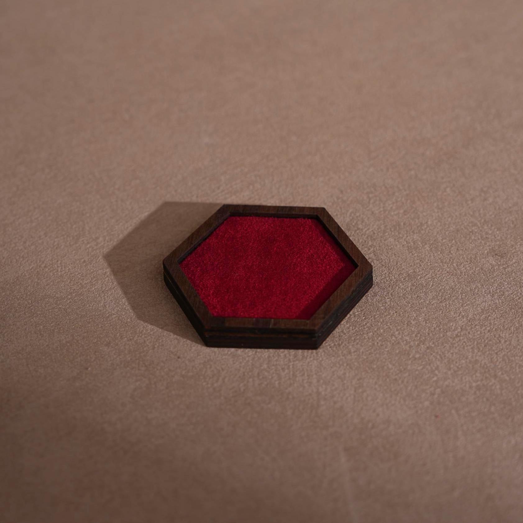 Walnut Veneer Jewelry Vendor Display Set (7-Piece) | 12 Colors