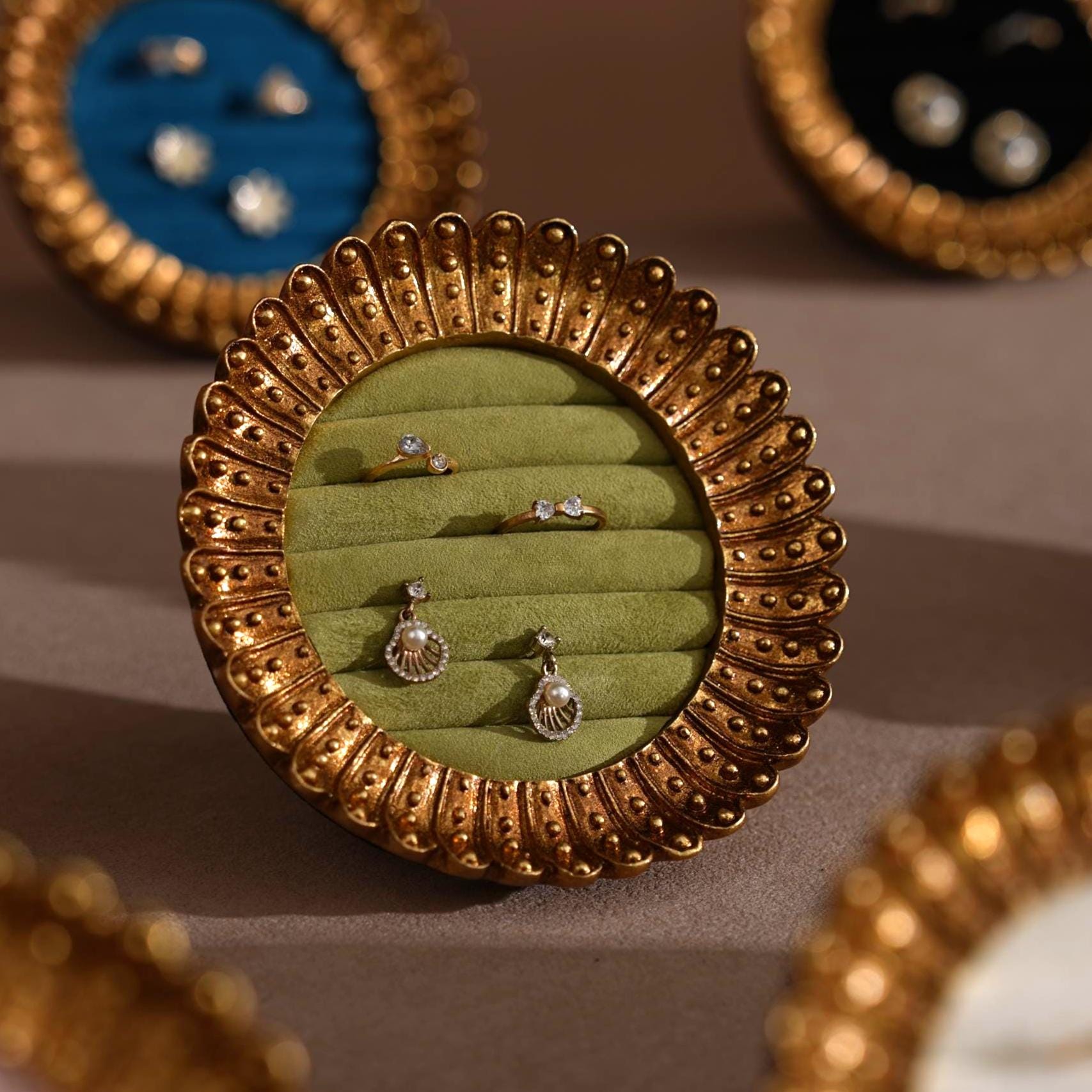 Neoclassical Ring & Earring Stand