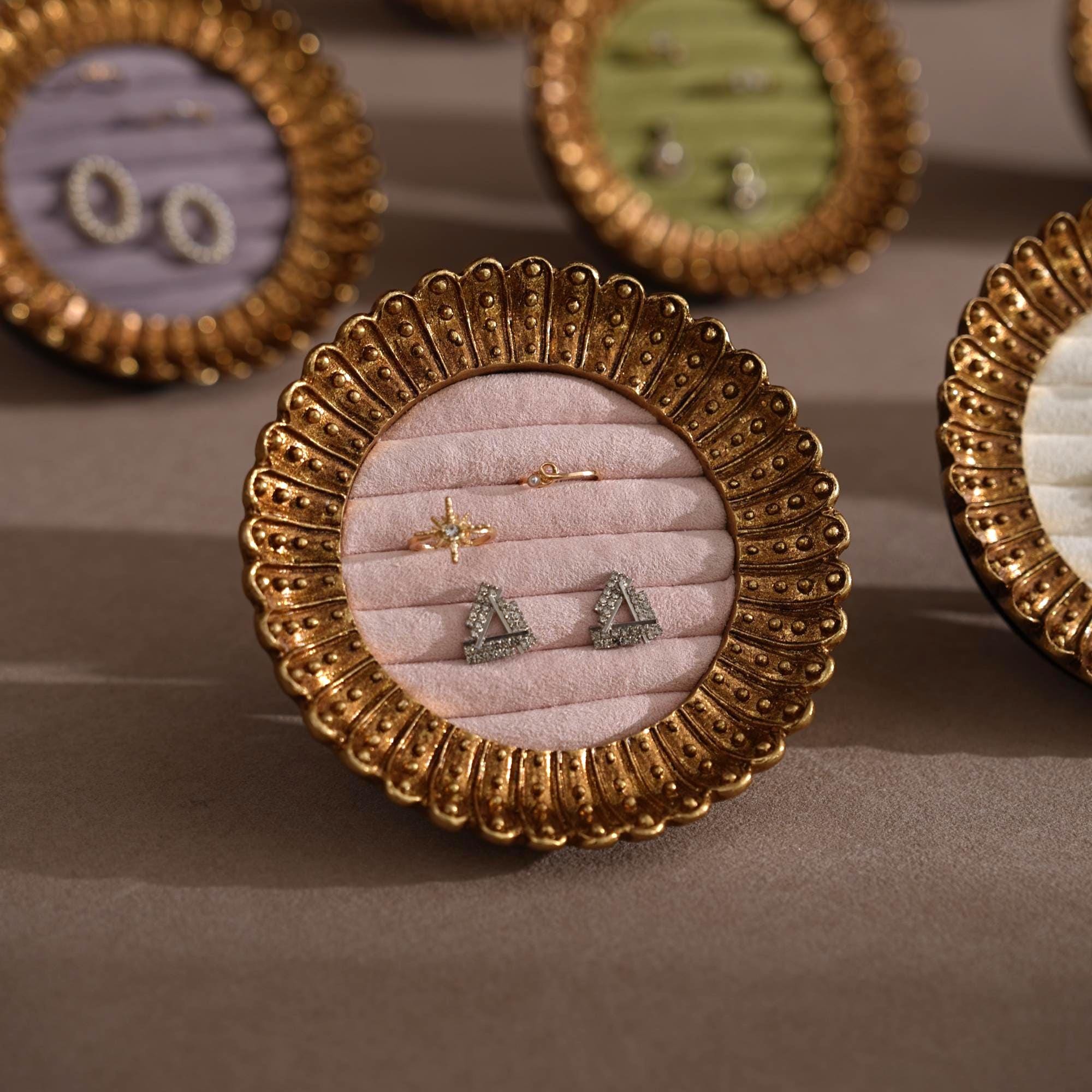 Neoclassical Ring & Earring Stand