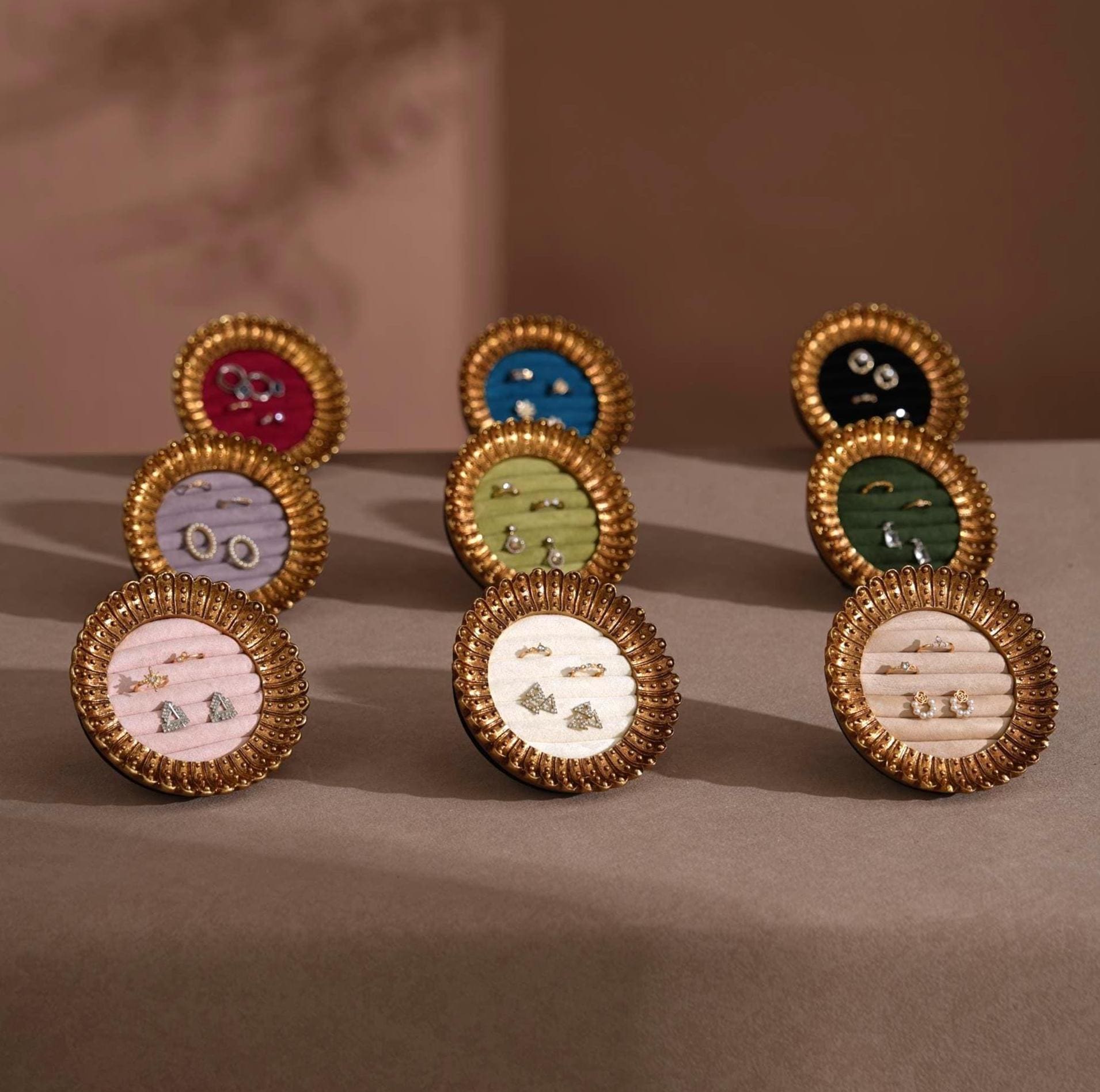 Neoclassical Ring & Earring Stand