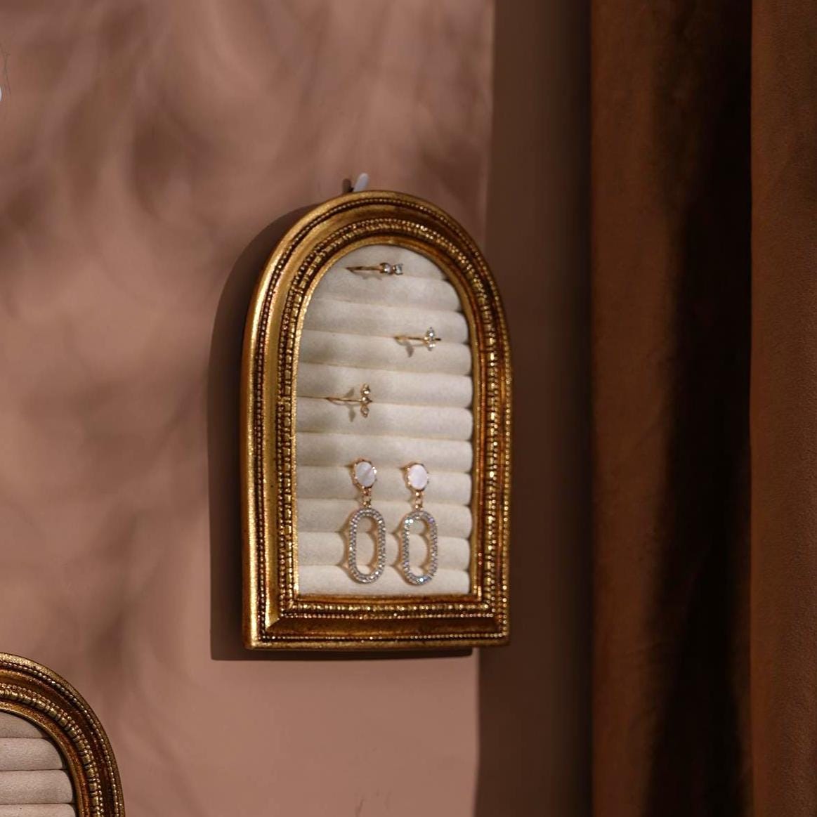 Gold Arch Jewelry Stand