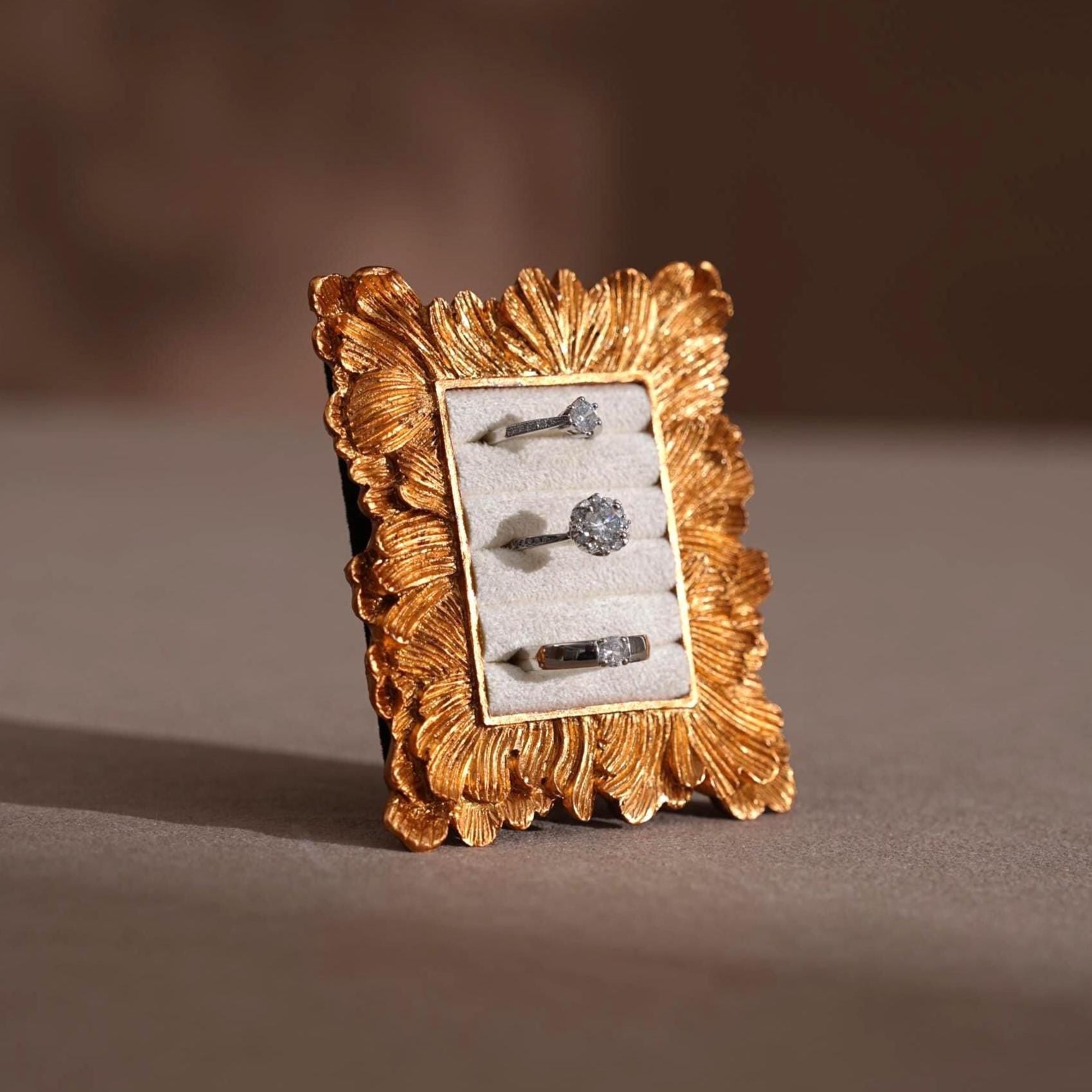 Rococo Gold Ring Display Stand