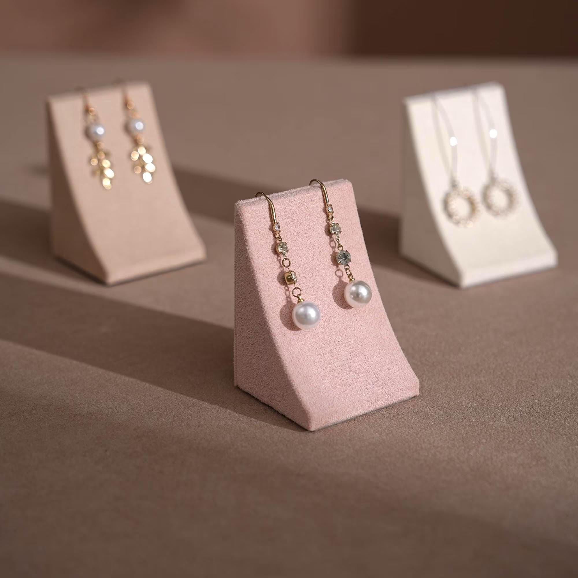 Minimalist Suede Jewelry Display Stand for Earrings and Necklaces