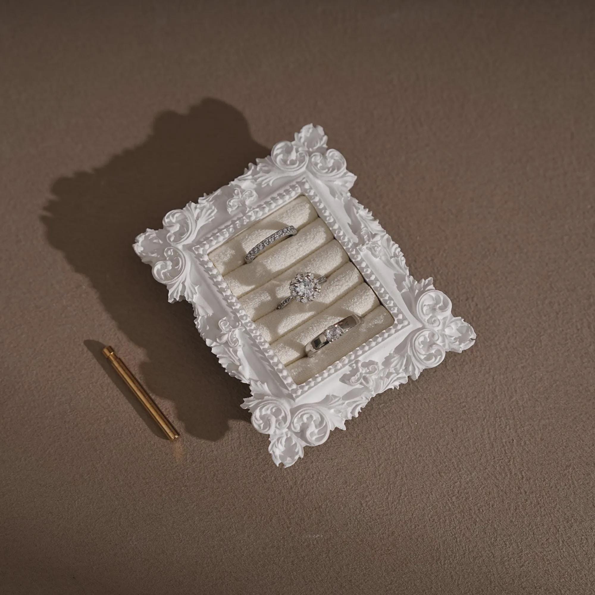 Vintage Style Ring Stand