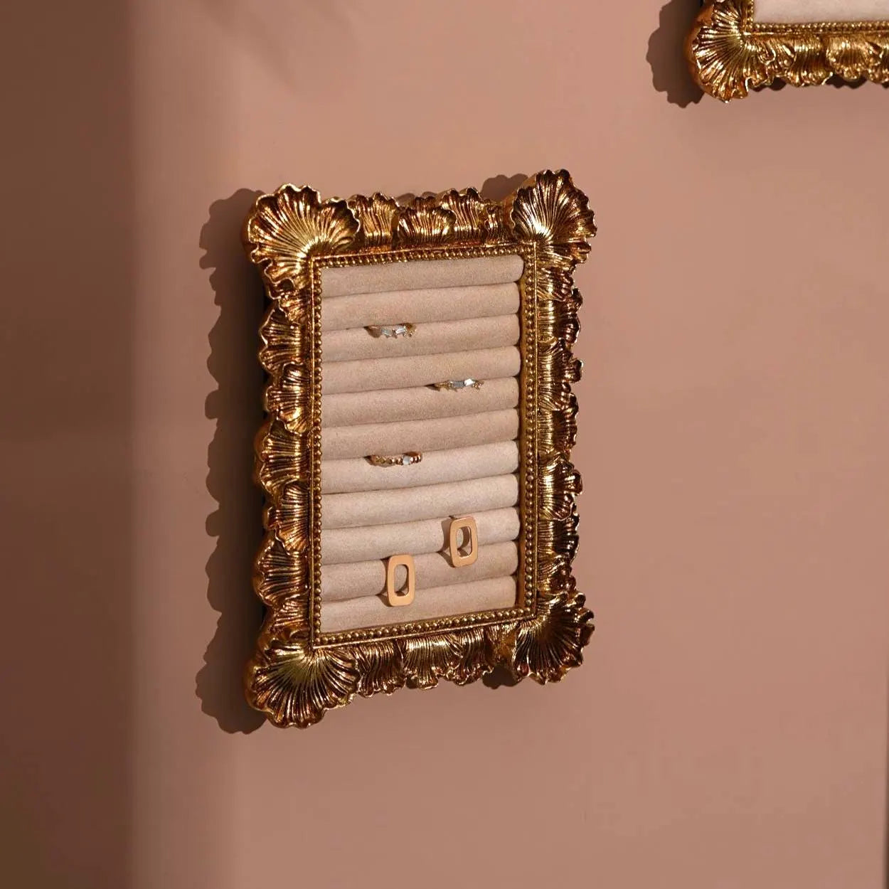 Rococo Ring & Earring Display Frame