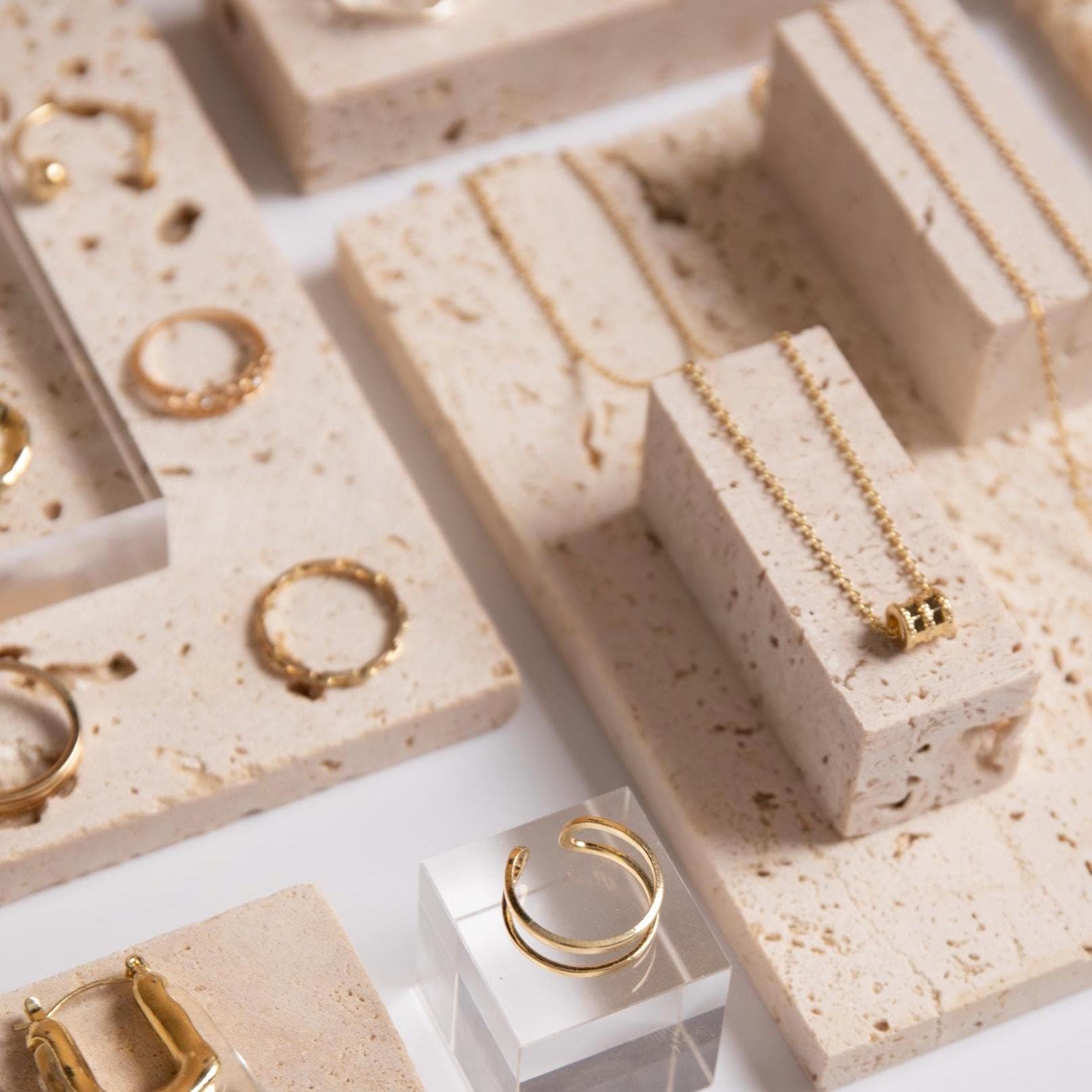 Yellow Travertine Jewelry Display Set – 13-Piece Boutique Showcase Kit