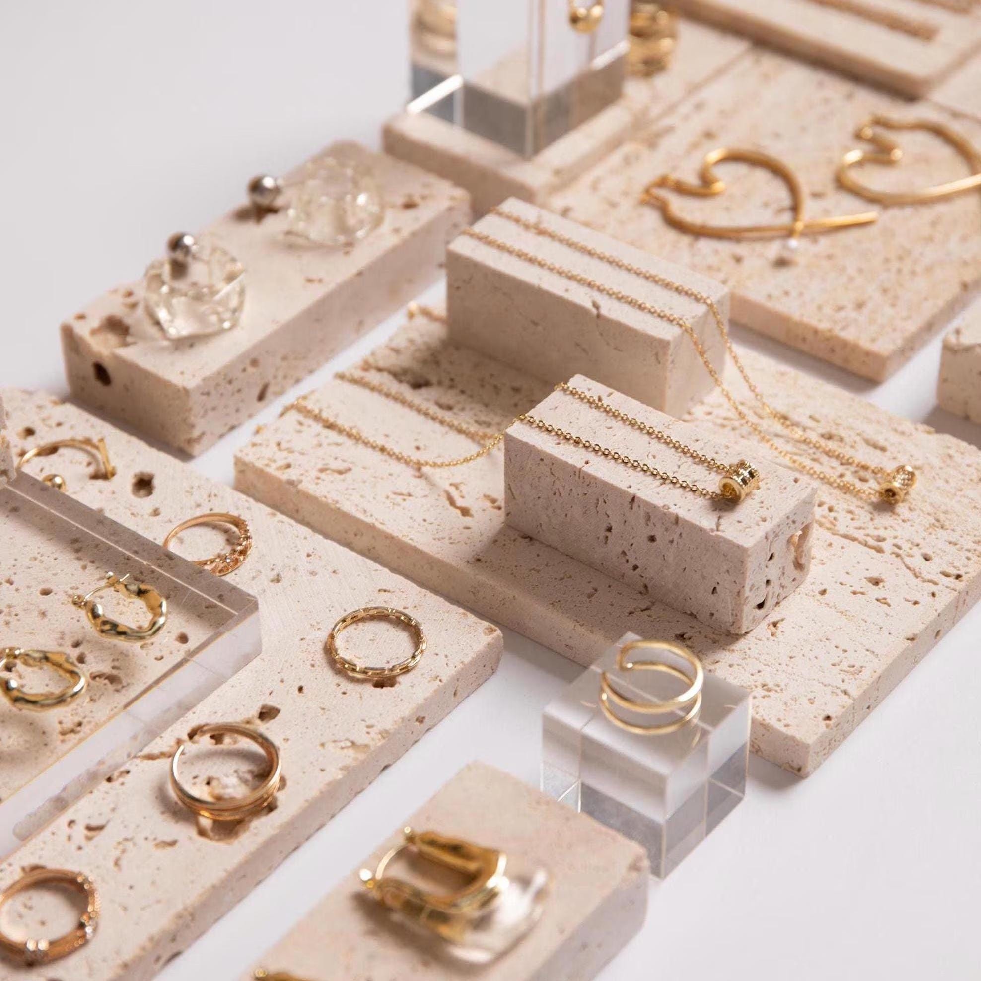 Yellow Travertine Jewelry Display Set – 13-Piece Boutique Showcase Kit