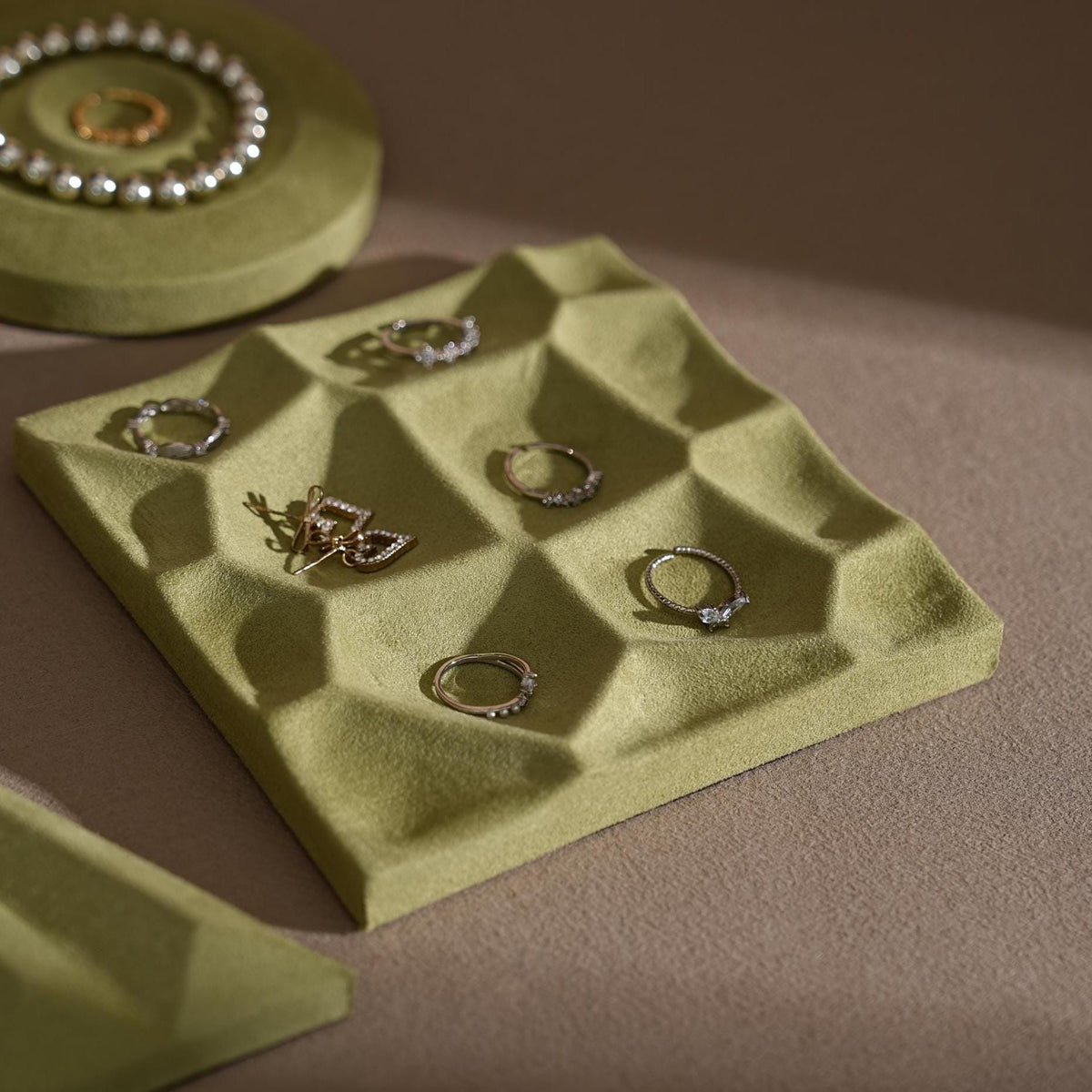 Olive Green Jewelry Display Set – Ring Dish, Bracelet & Earring Holders, Vegan Suede