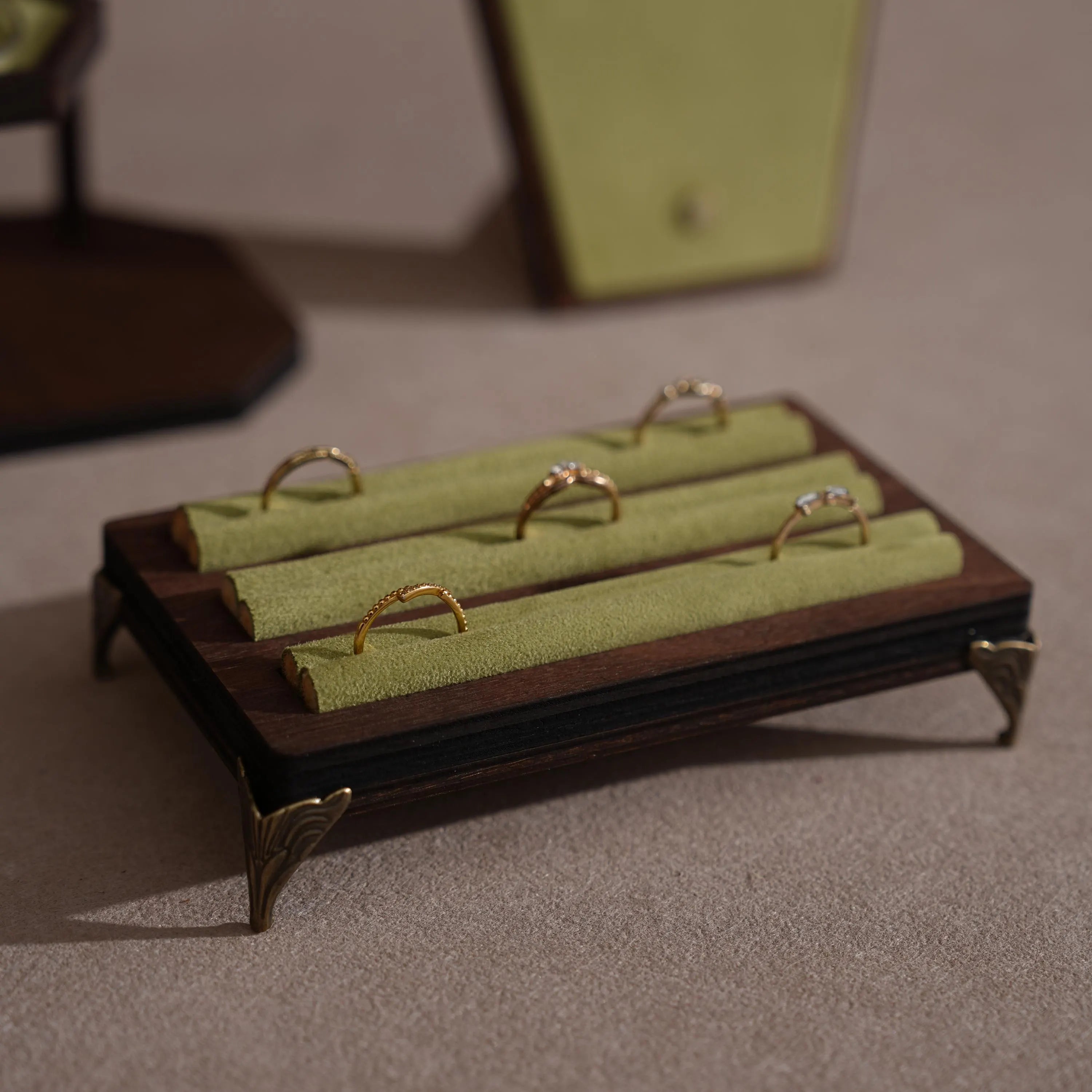 Handcrafted Walnut Veneer Jewelry Display Set | 7 Pieces | 14 Colors