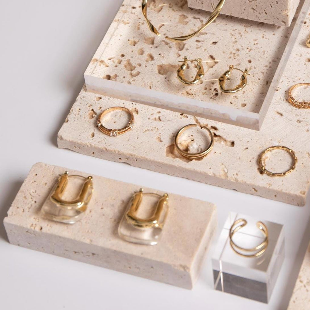Yellow Travertine Jewelry Display Set – 13-Piece Boutique Showcase Kit
