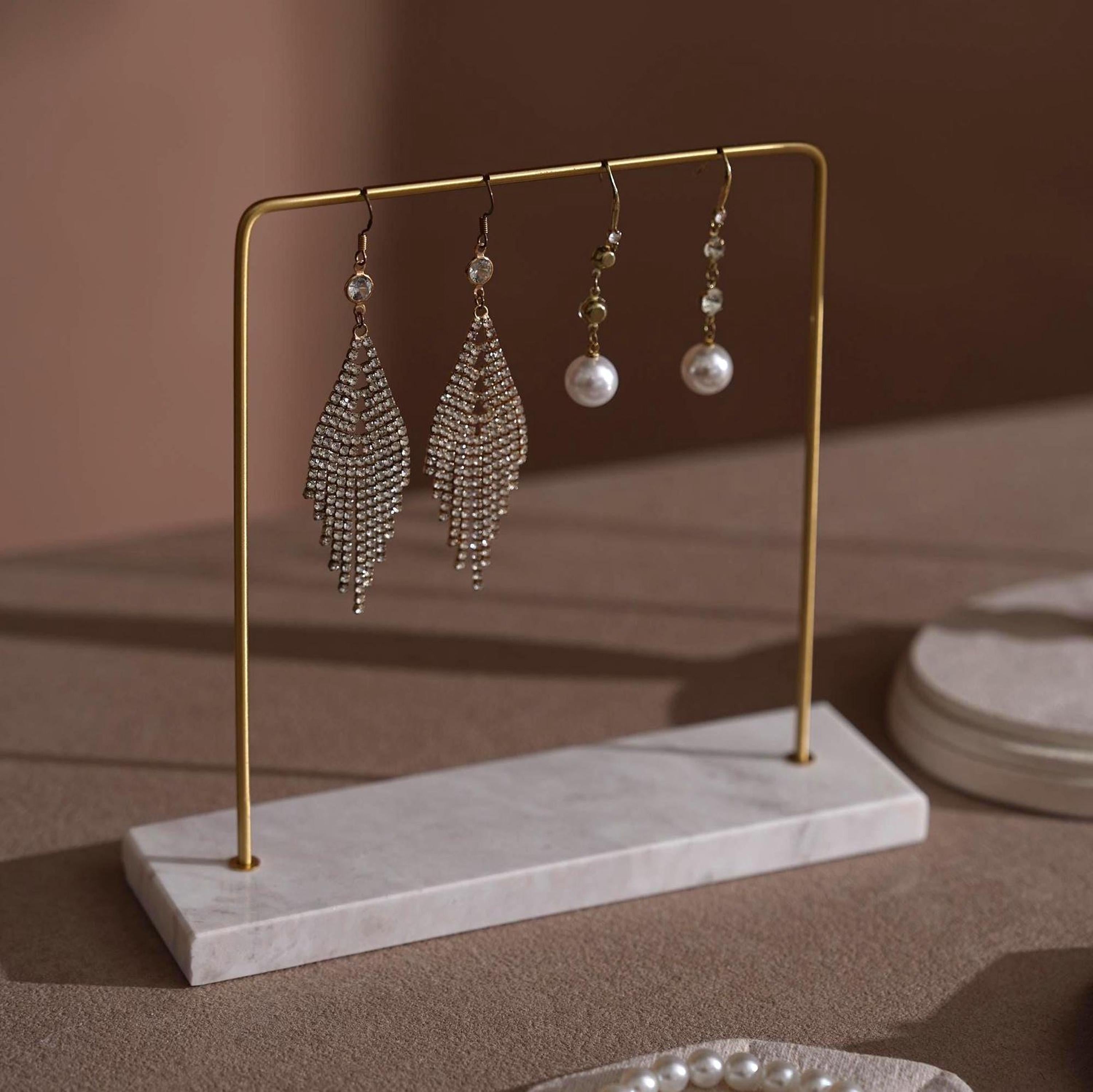 Boutique Jewelry Display Set for Necklaces, Earrings & Bracelets
