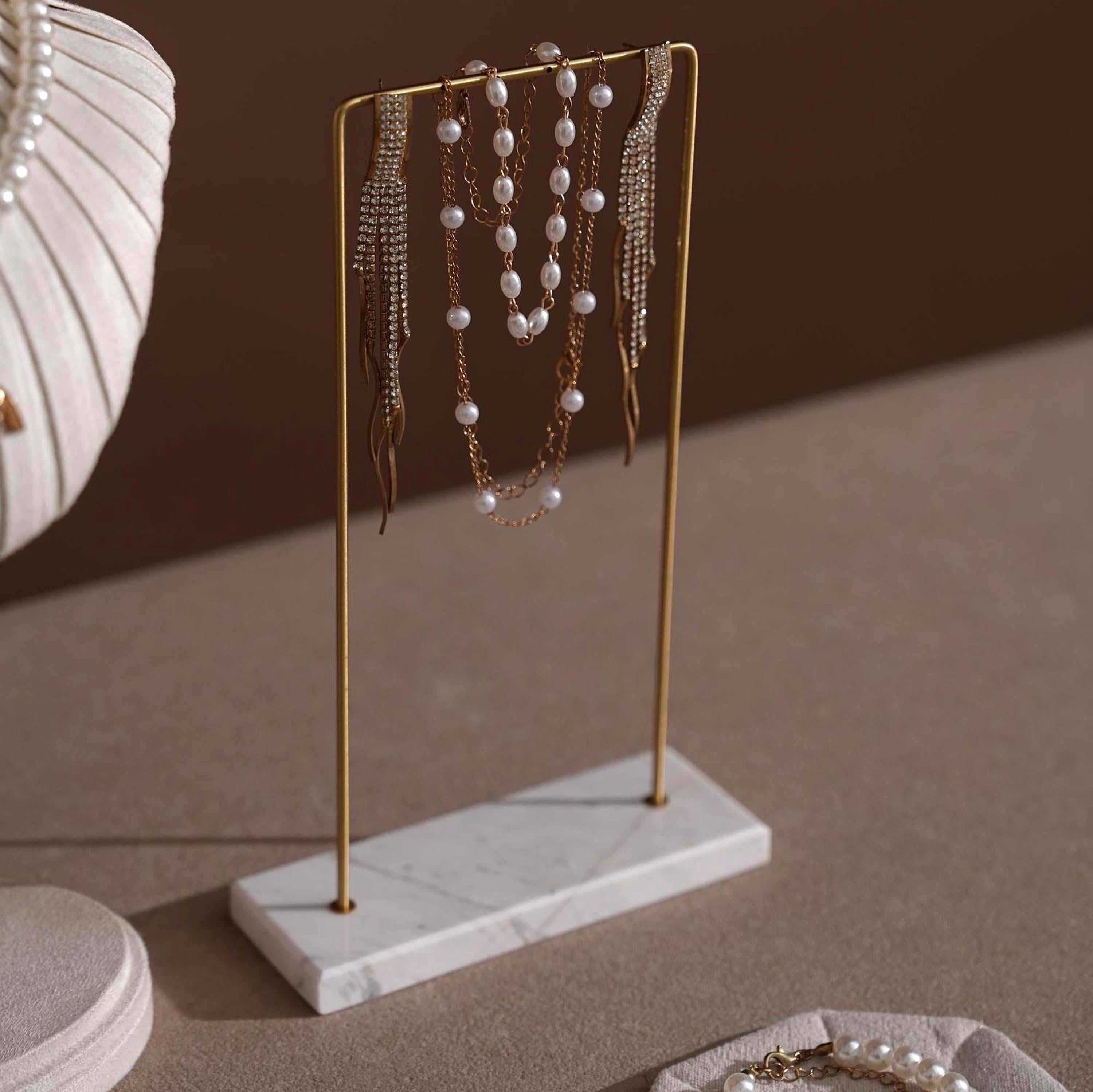 Boutique Jewelry Display Set for Necklaces, Earrings & Bracelets
