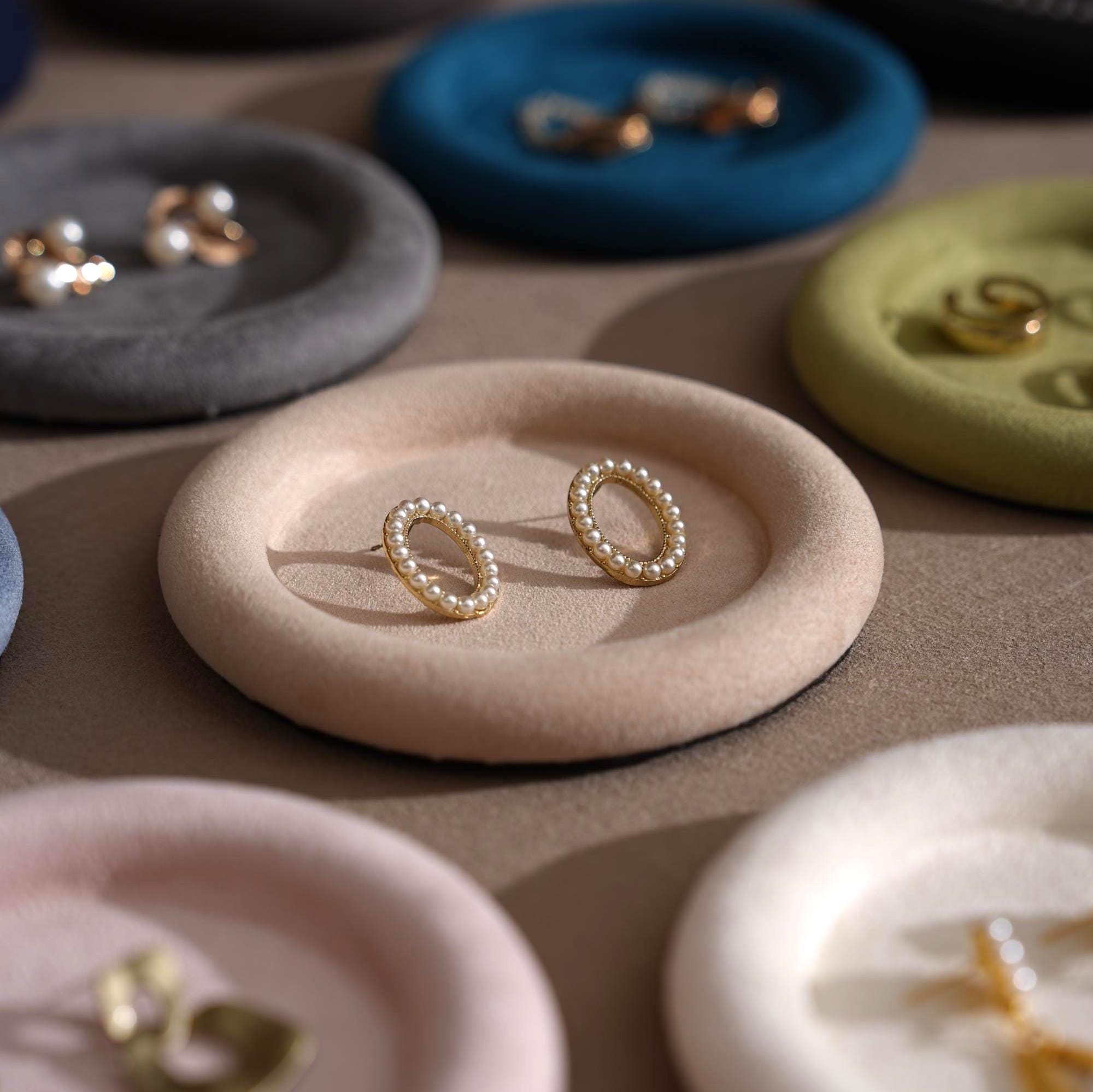 Jewelry Organizer Dish: Suede Ring and Bracelet Tray (14 Colors)