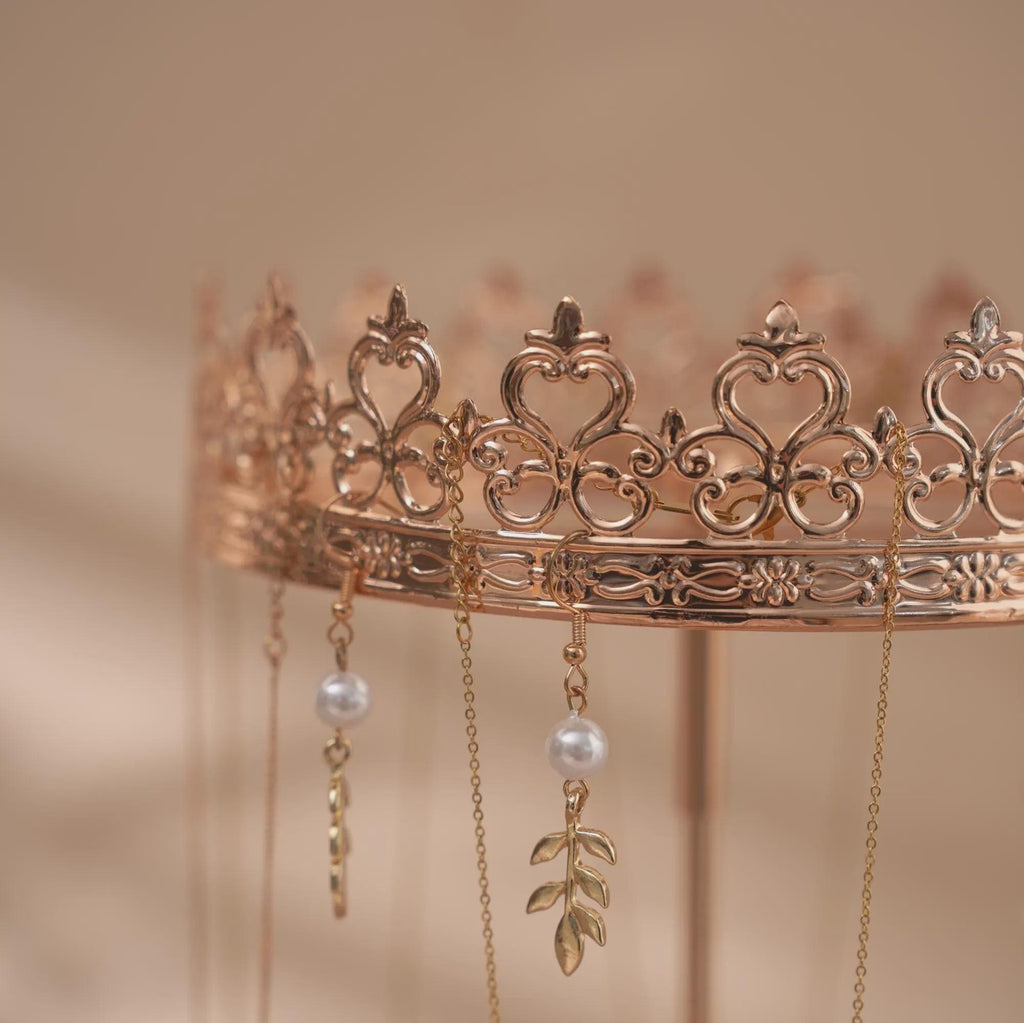 Rose Gold Jewelry Display Stand Organizer Rotatable Luxury Necklace Hanger Earring Holder Bracelet Elegant Jewelry Holder Boutique Store