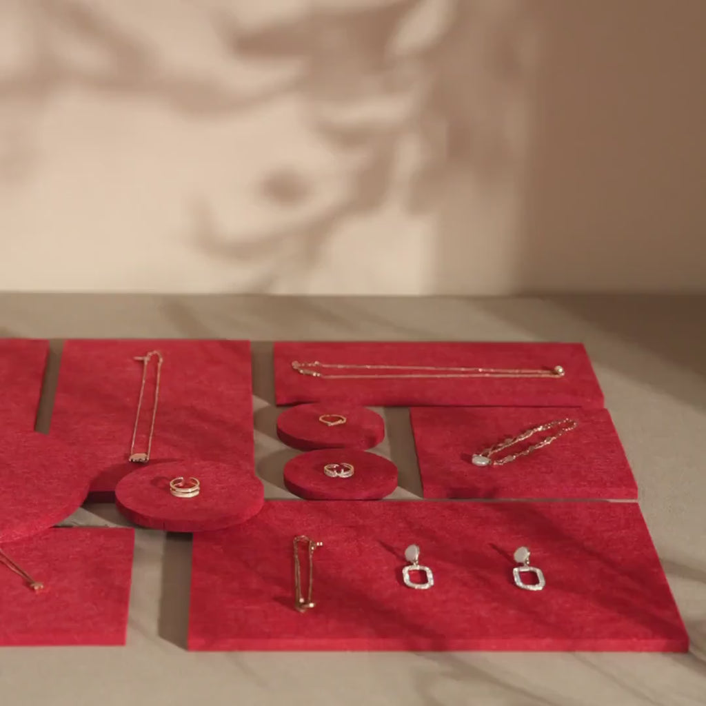 Red Felt Jewelry Display Set: Ring, Necklace, Earring Showcase