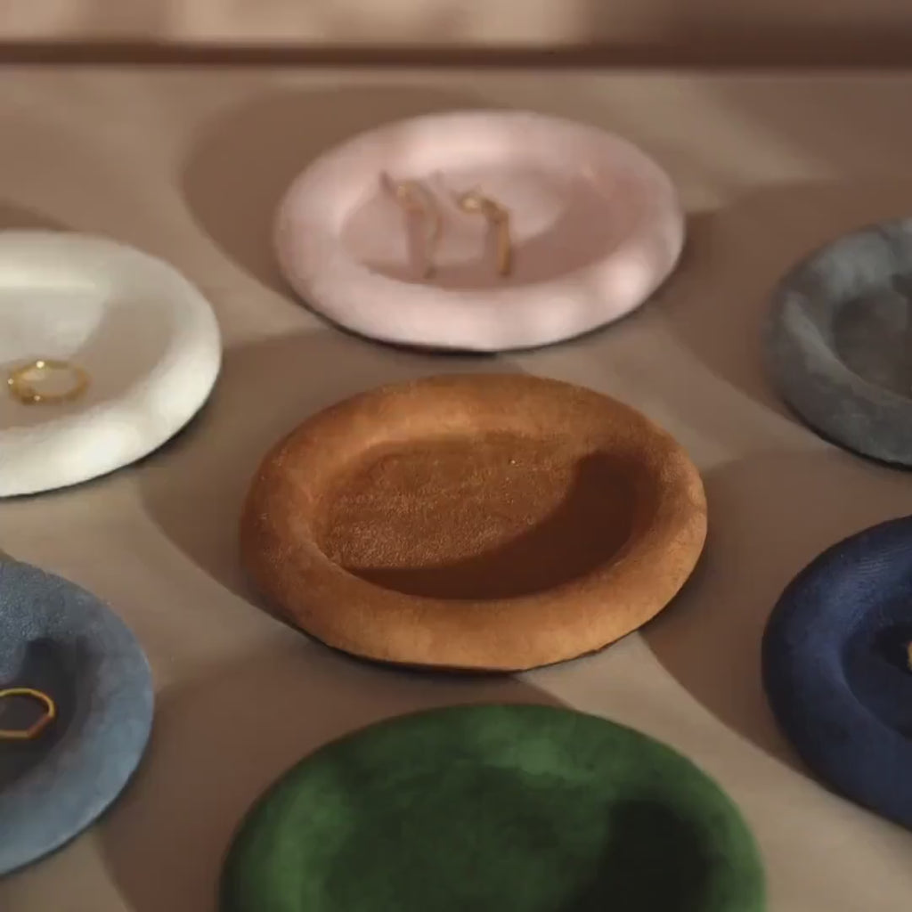 Jewelry Organizer Dish: Suede Ring and Bracelet Tray (14 Colors)